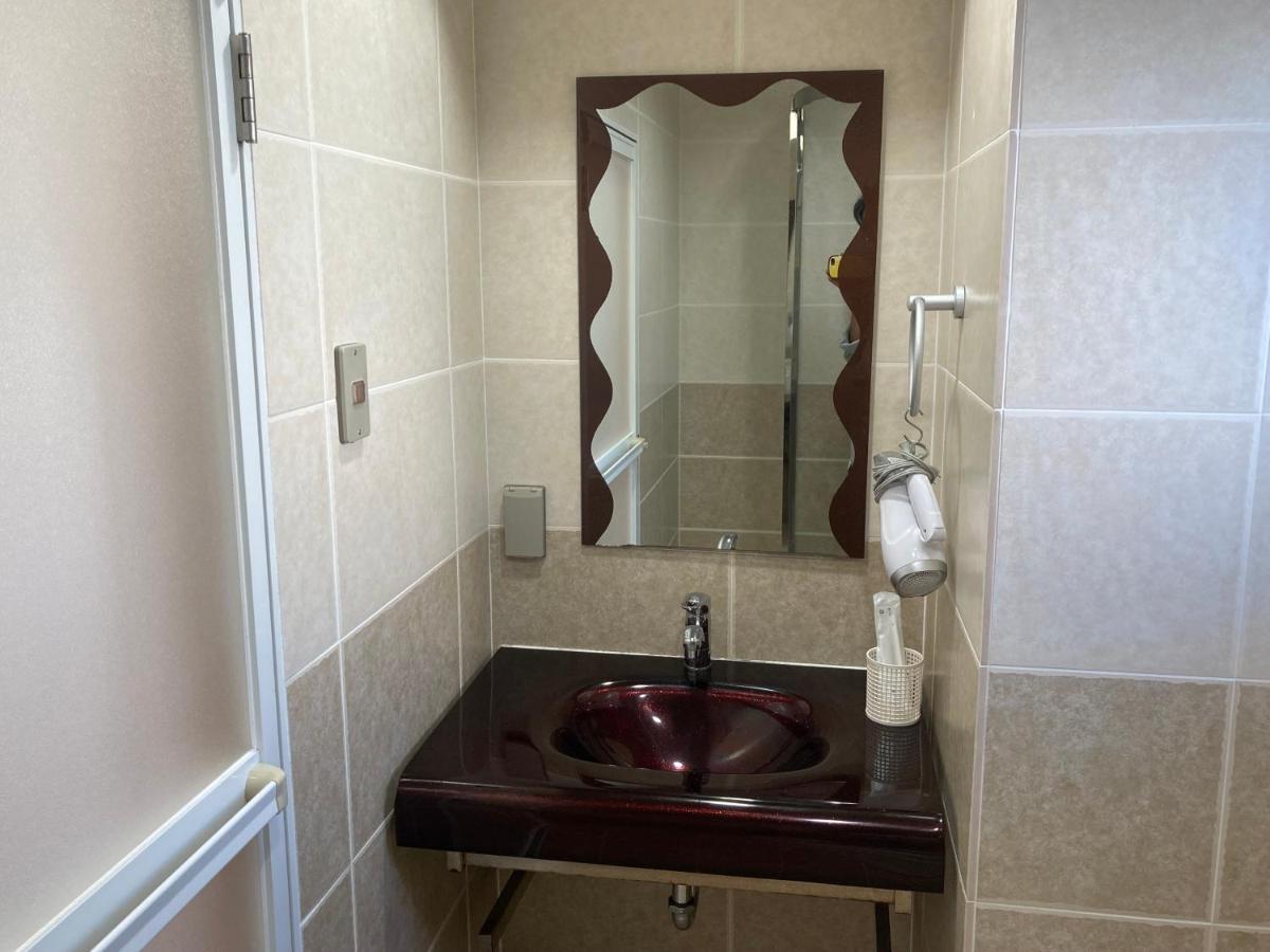 Robcondロブコンド Apartment Naha Ngoại thất bức ảnh