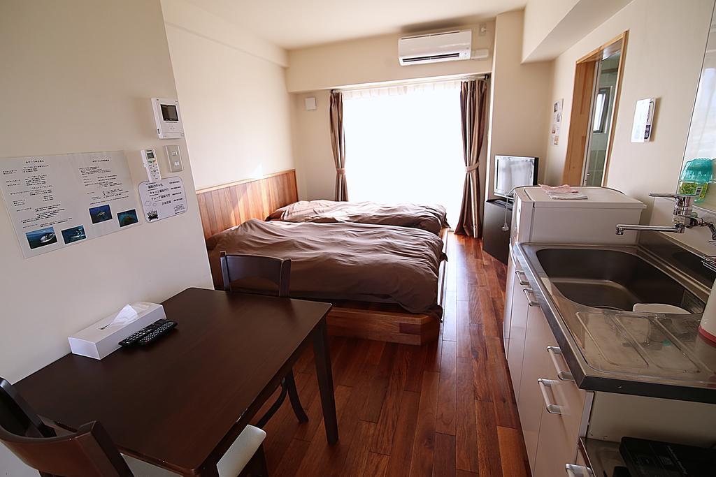 Robcondロブコンド Apartment Naha Ngoại thất bức ảnh
